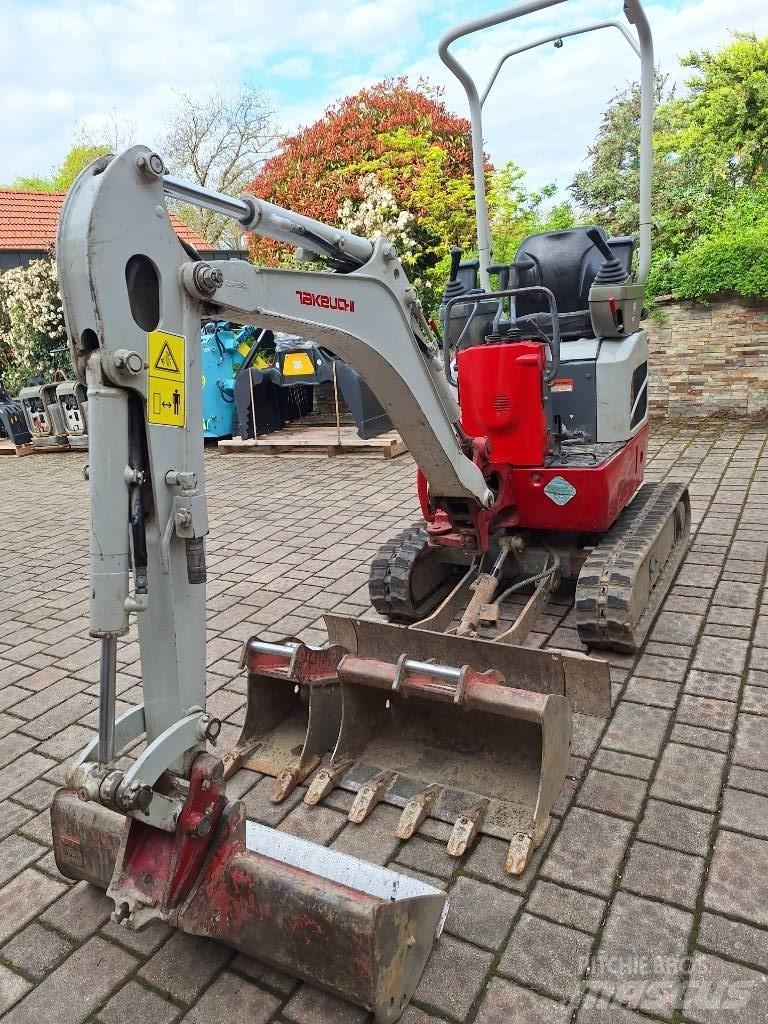 Takeuchi TB 210 R Minikoparki