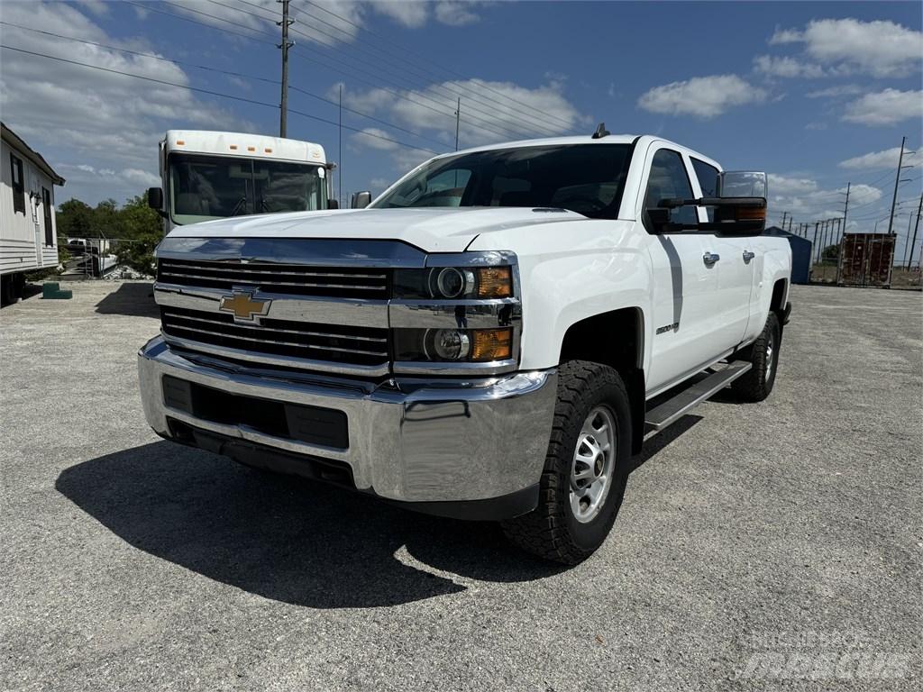 Chevrolet 2500 HD Inne