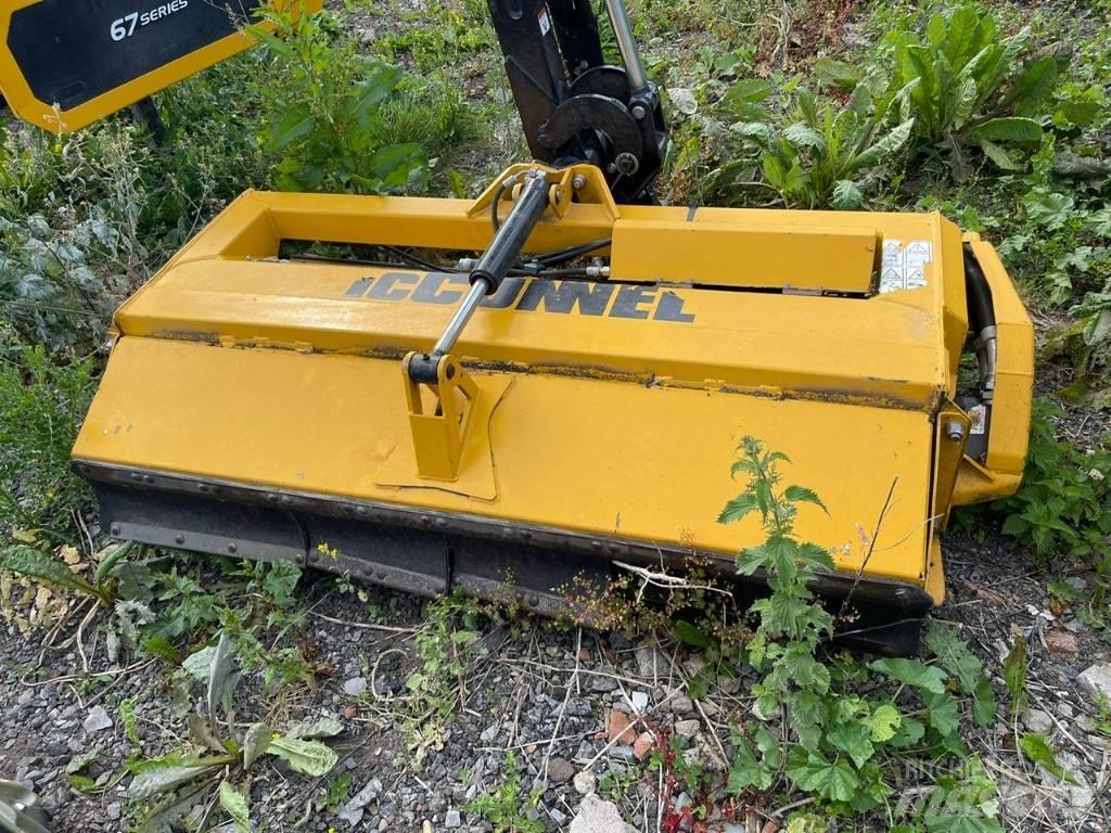 McConnel PA6567T Maszyny do przycinania żywopłotów