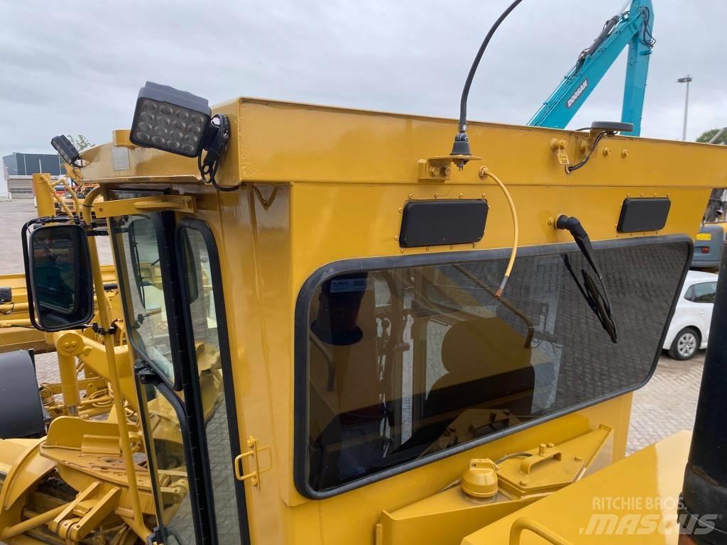 CAT 140 H Równiarki