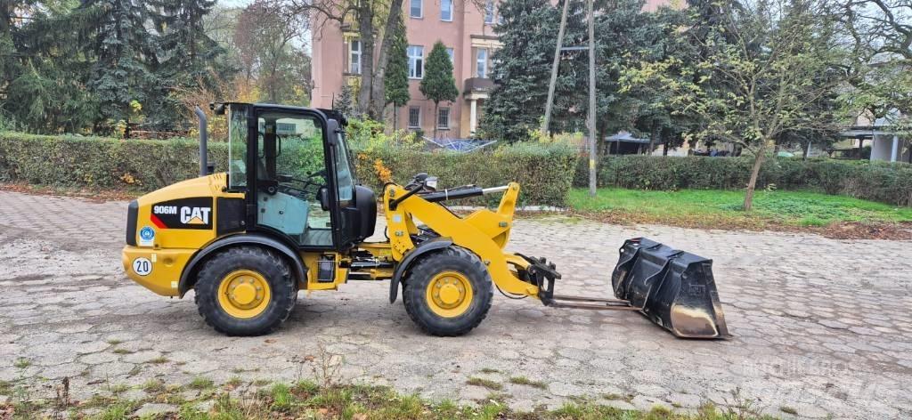 CAT 906 Ładowarki kołowe