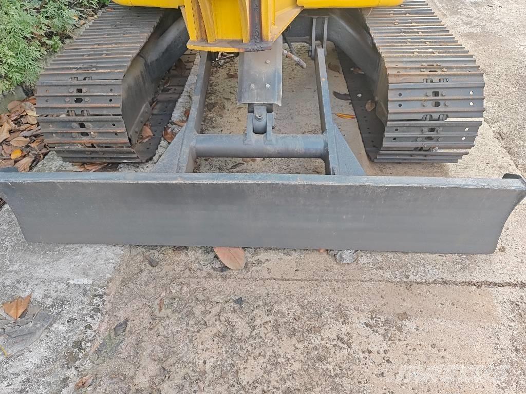 Komatsu PC 55 MR Minikoparki
