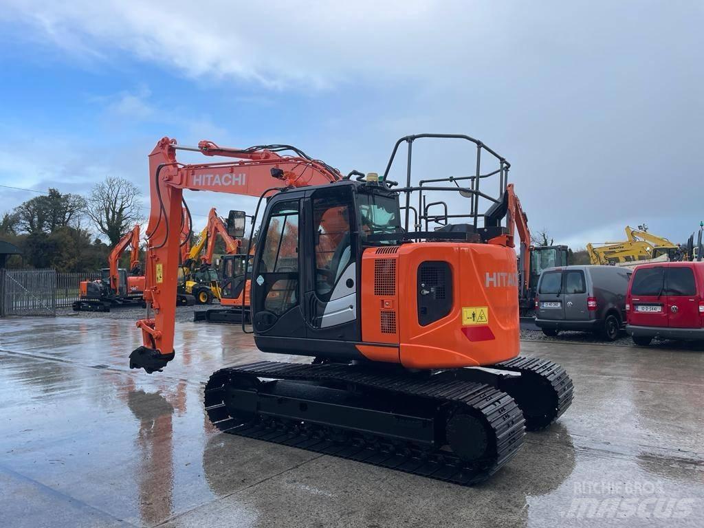 Hitachi ZX 135 US-6 Koparki gąsienicowe