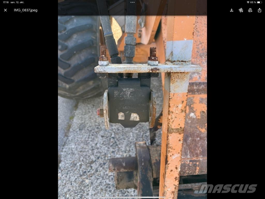 CASE 321 E Ładowarki kołowe