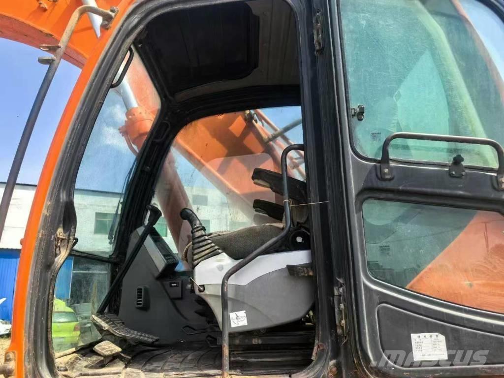 Doosan DX 260 Koparki gąsienicowe
