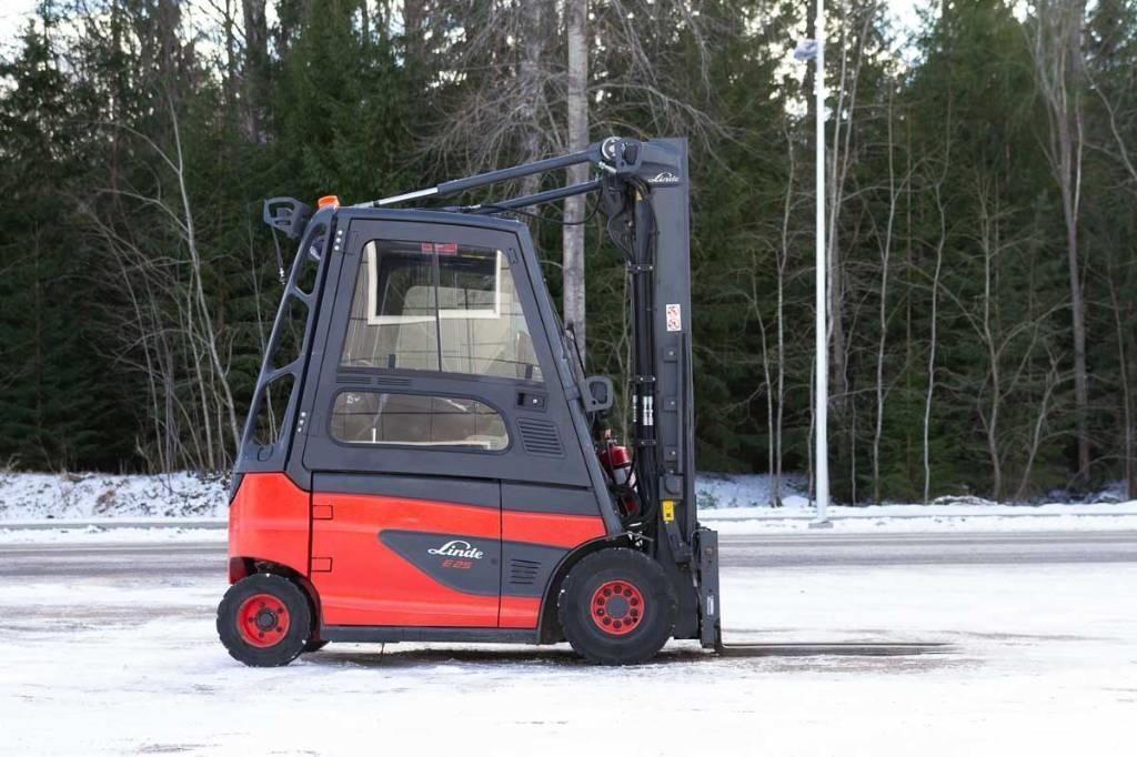 Linde E 25 Wózki elektryczne