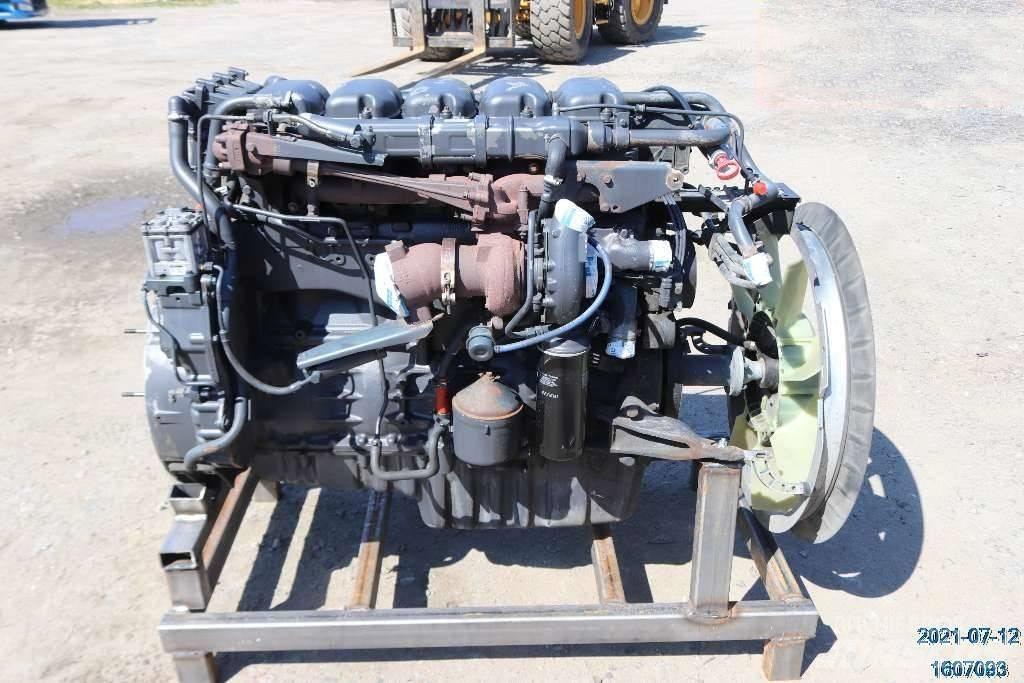 Scania P 230 LB Samochody ciężarowe ze skrzynią zamkniętą