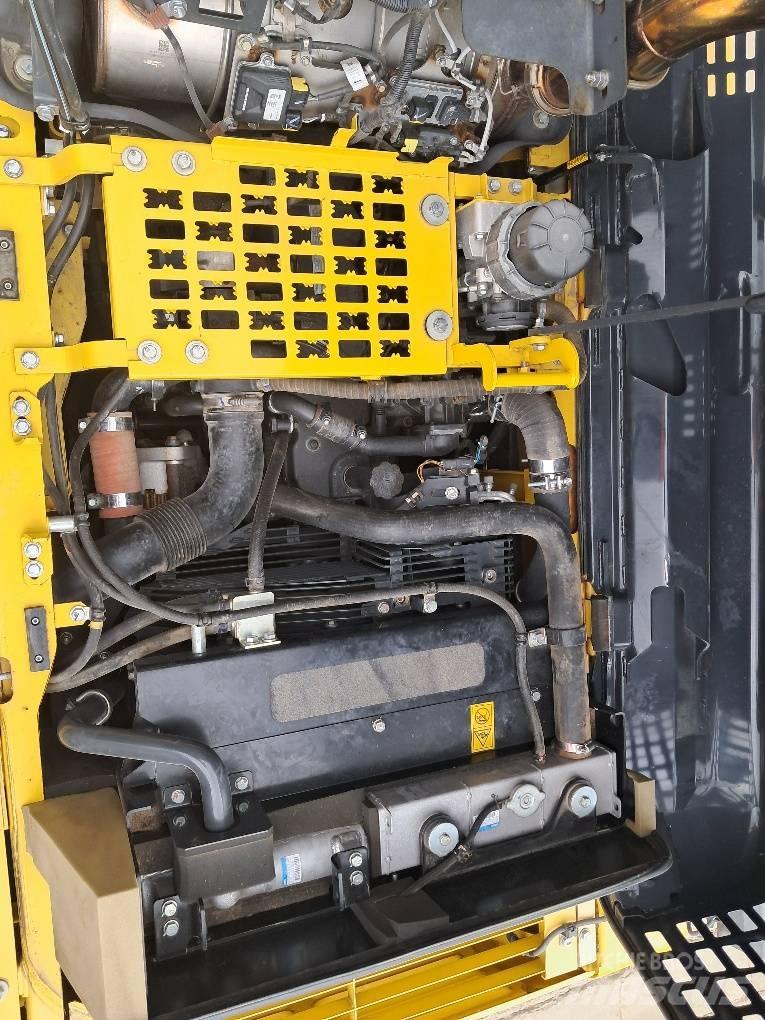Komatsu PC210LCI-11 Koparki gąsienicowe