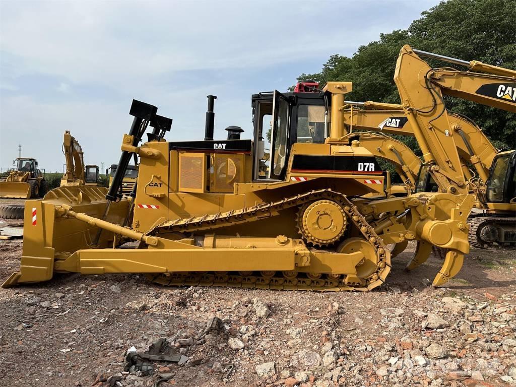 CAT D 7 R Spycharki gąsienicowe