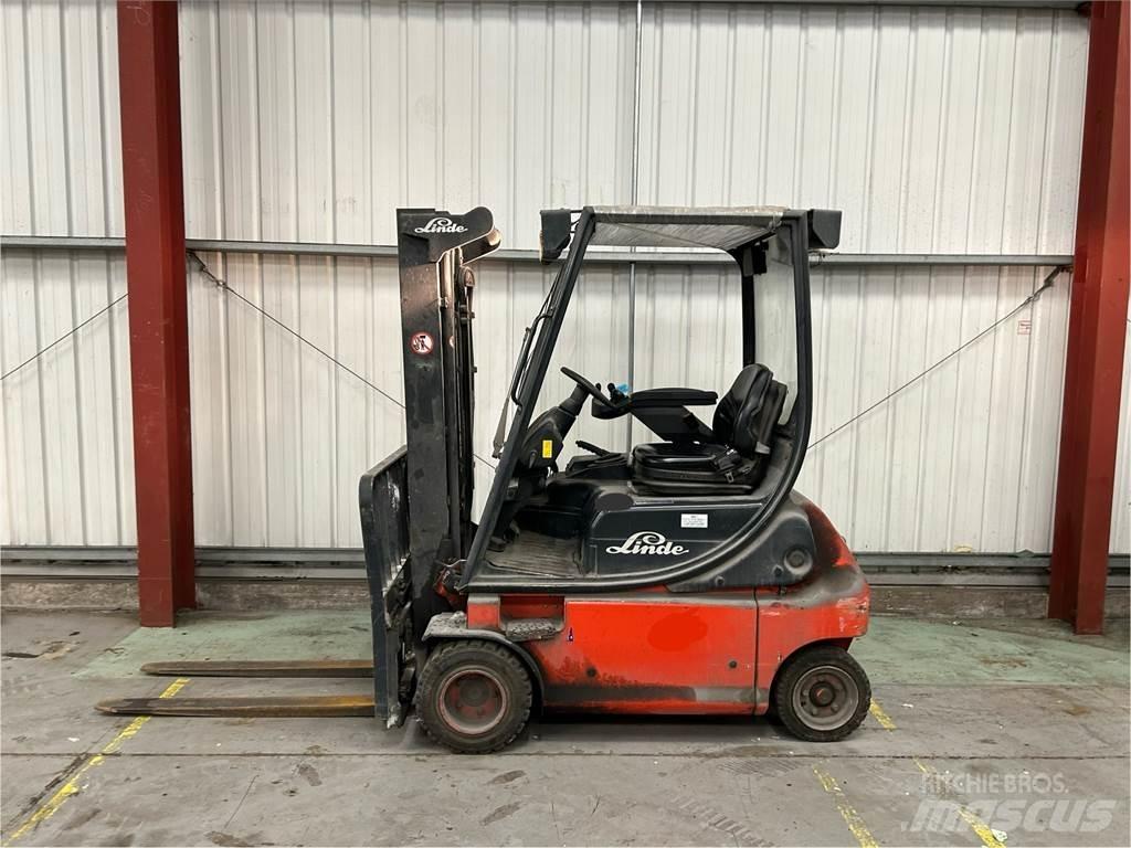 Linde E18P-02 Wózki elektryczne