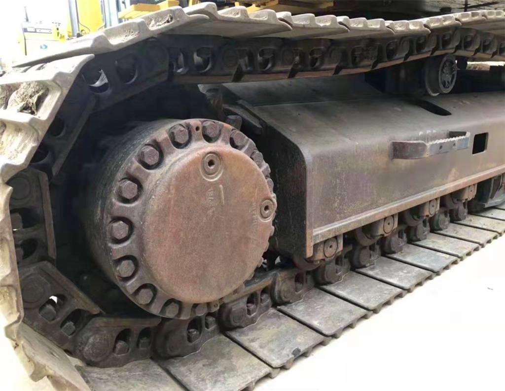 CAT 329D Koparki gąsienicowe