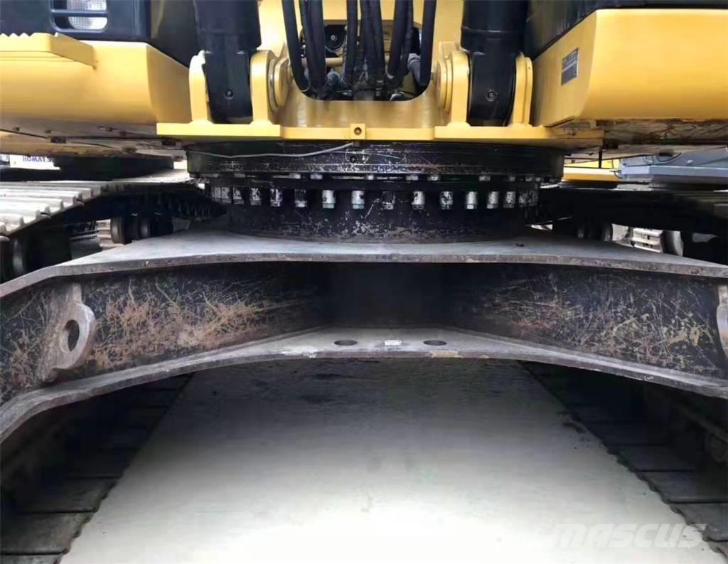 CAT 329D Koparki gąsienicowe