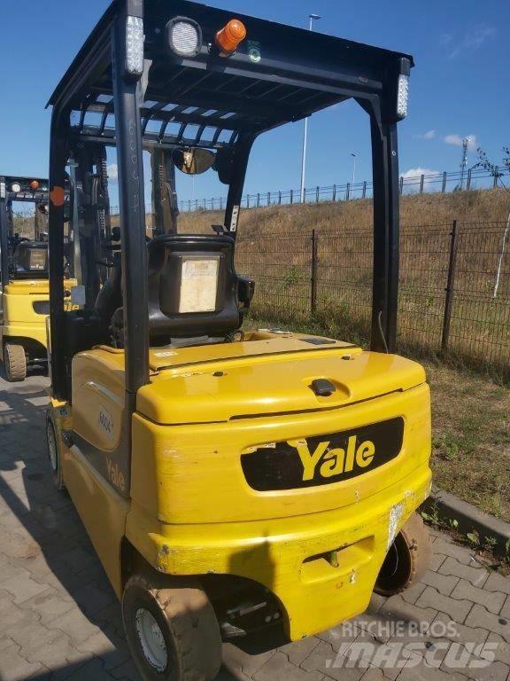 Yale ERP25VL Wózki elektryczne