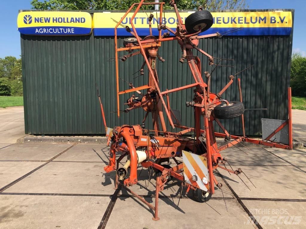 Kuhn GF 6301 M H O Zgrabiarki i przetrząsacze