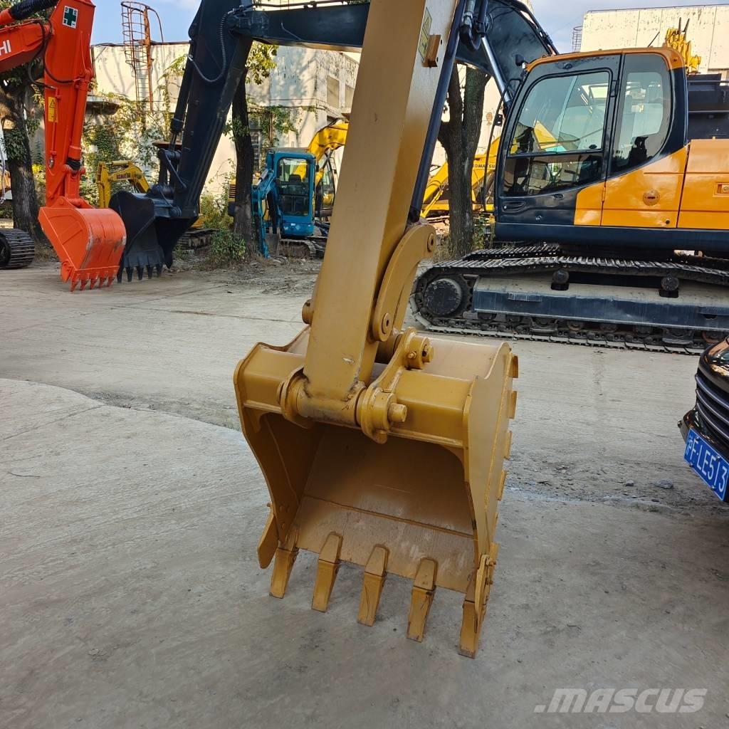 CAT 305 E2 Minikoparki