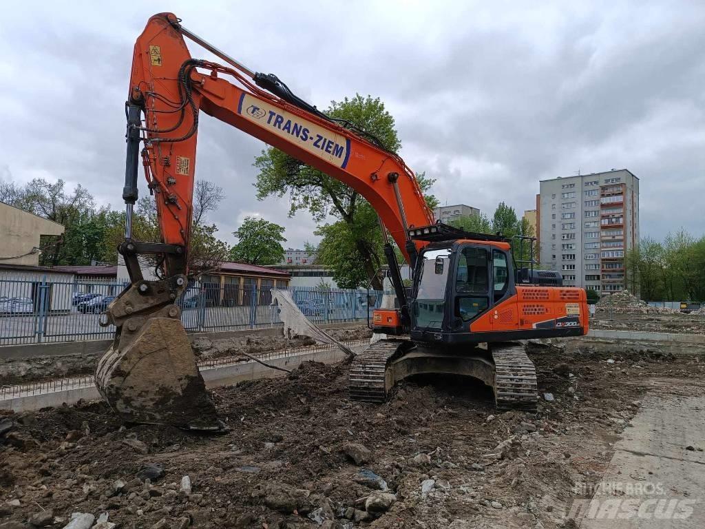 Doosan DX 300 LC-5 Koparki gąsienicowe