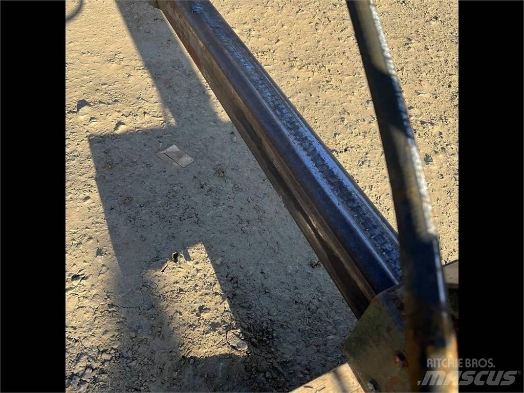Loglift F71 F85 Żurawie do harwesterów