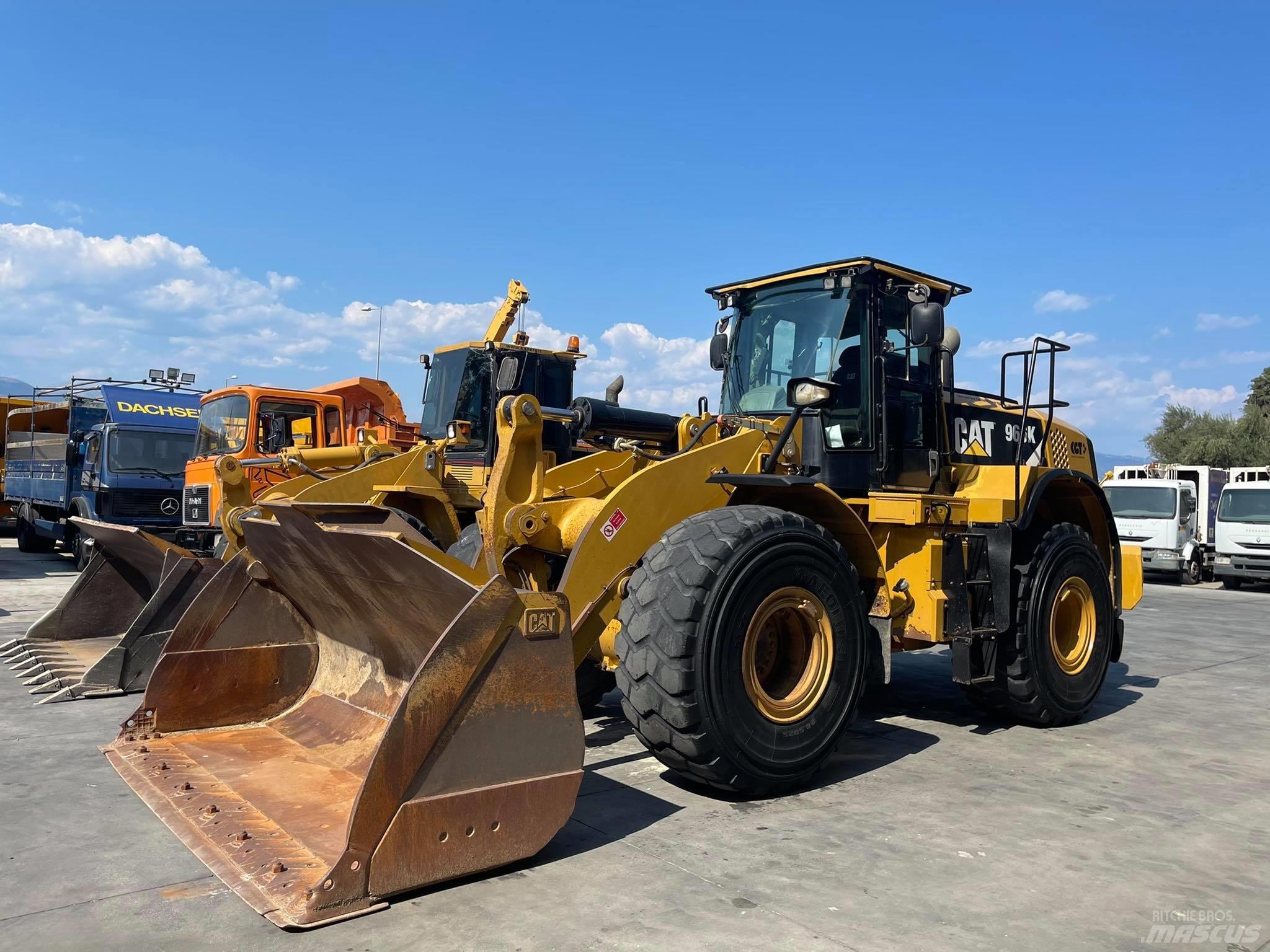 CAT 966K Ładowarki kołowe