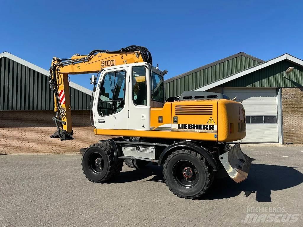 Liebherr A900C Koparki kołowe