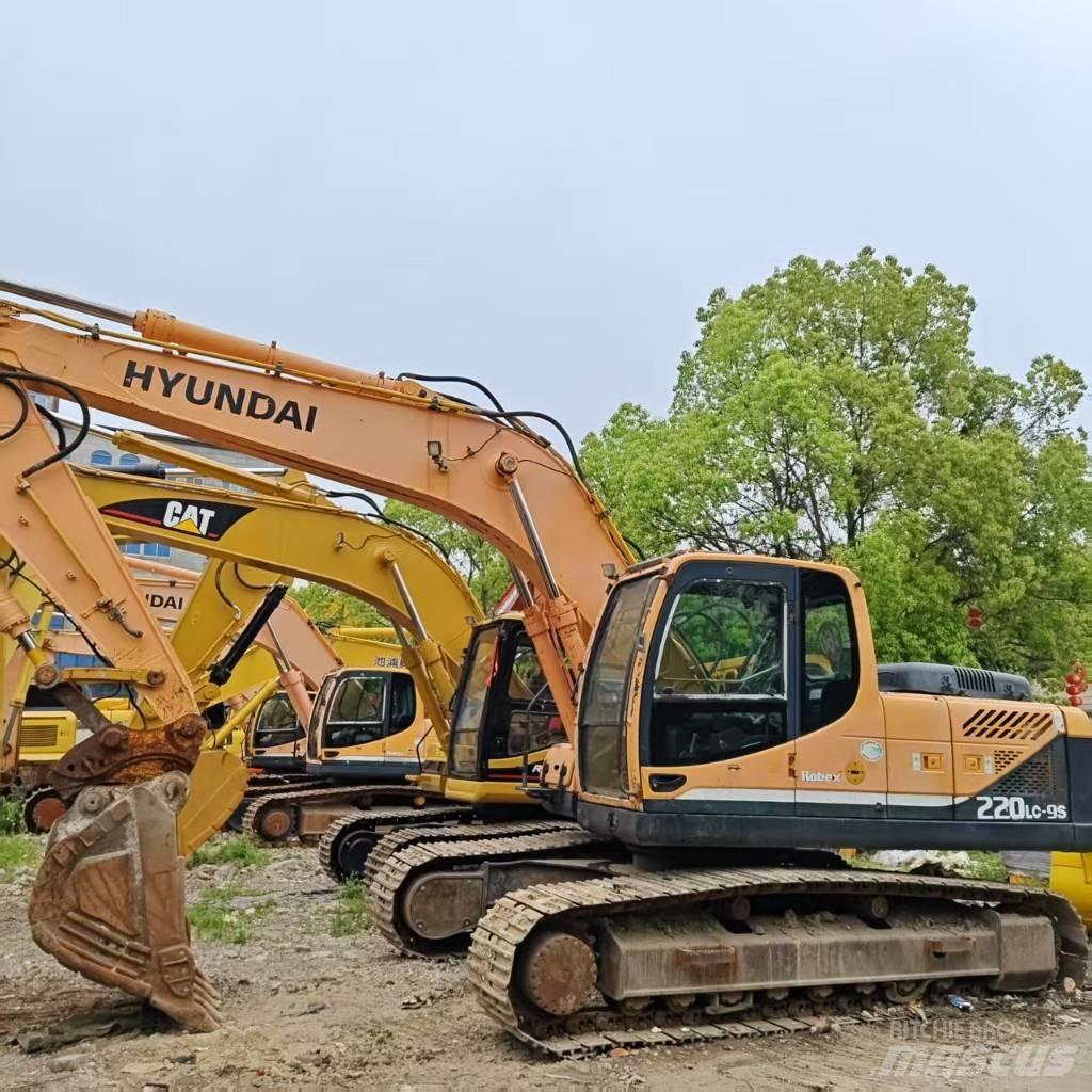 Hyundai Robex 220-9 Koparki gąsienicowe