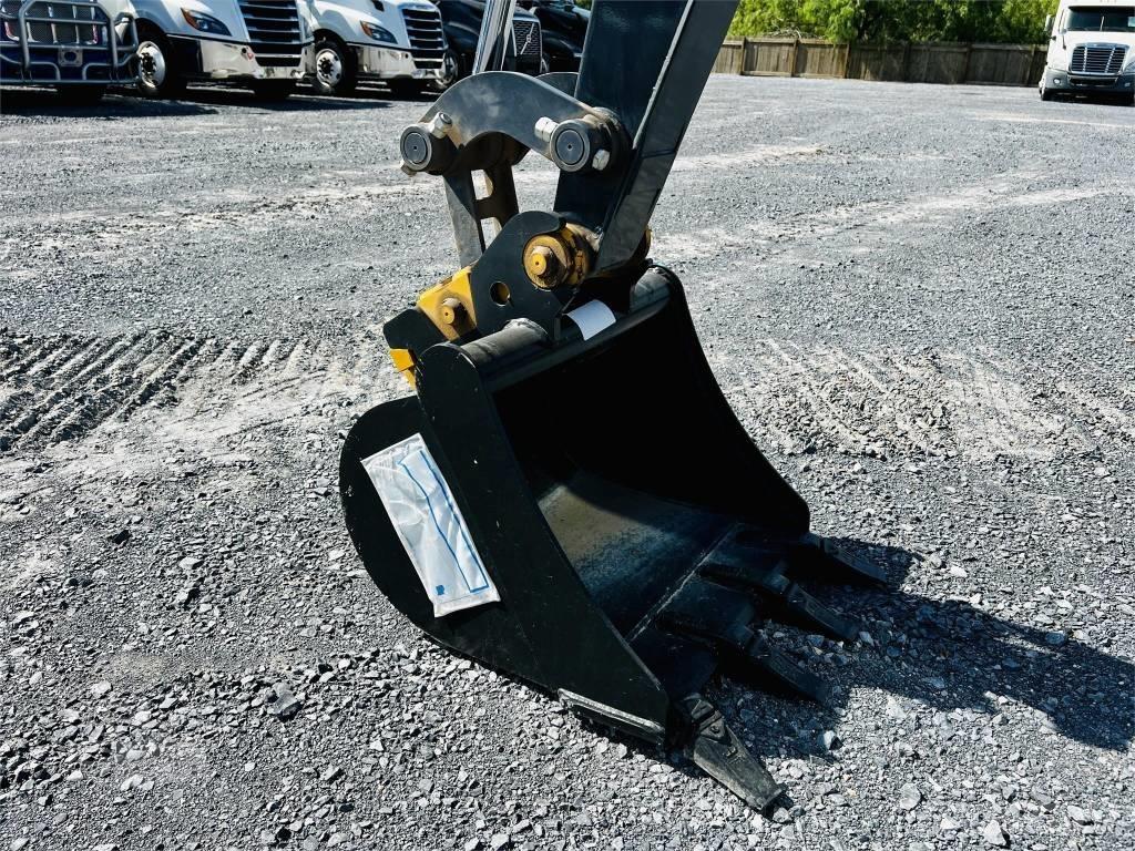 DEERE 35-P Minikoparki
