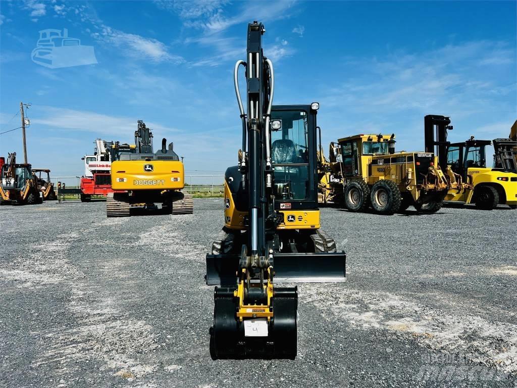 DEERE 35-P Minikoparki