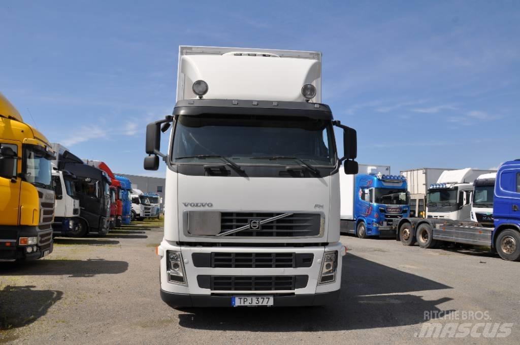 Volvo FH440 6X2 Samochody ciężarowe ze skrzynią zamkniętą