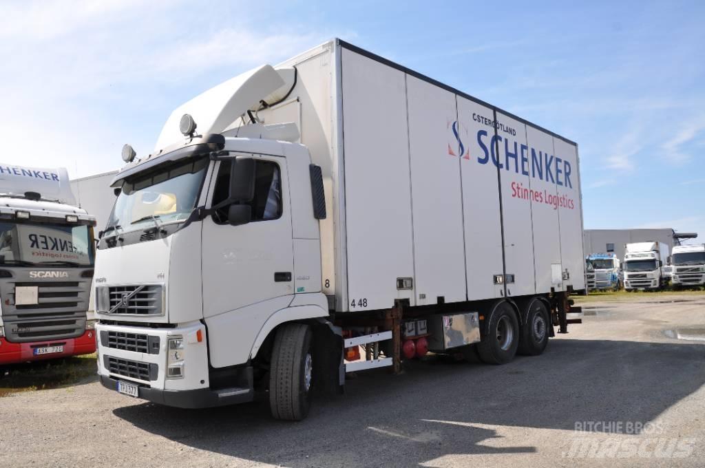 Volvo FH440 6X2 Samochody ciężarowe ze skrzynią zamkniętą