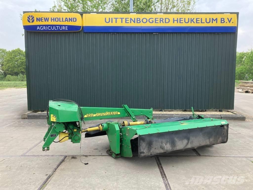John Deere 328 Kosiarki