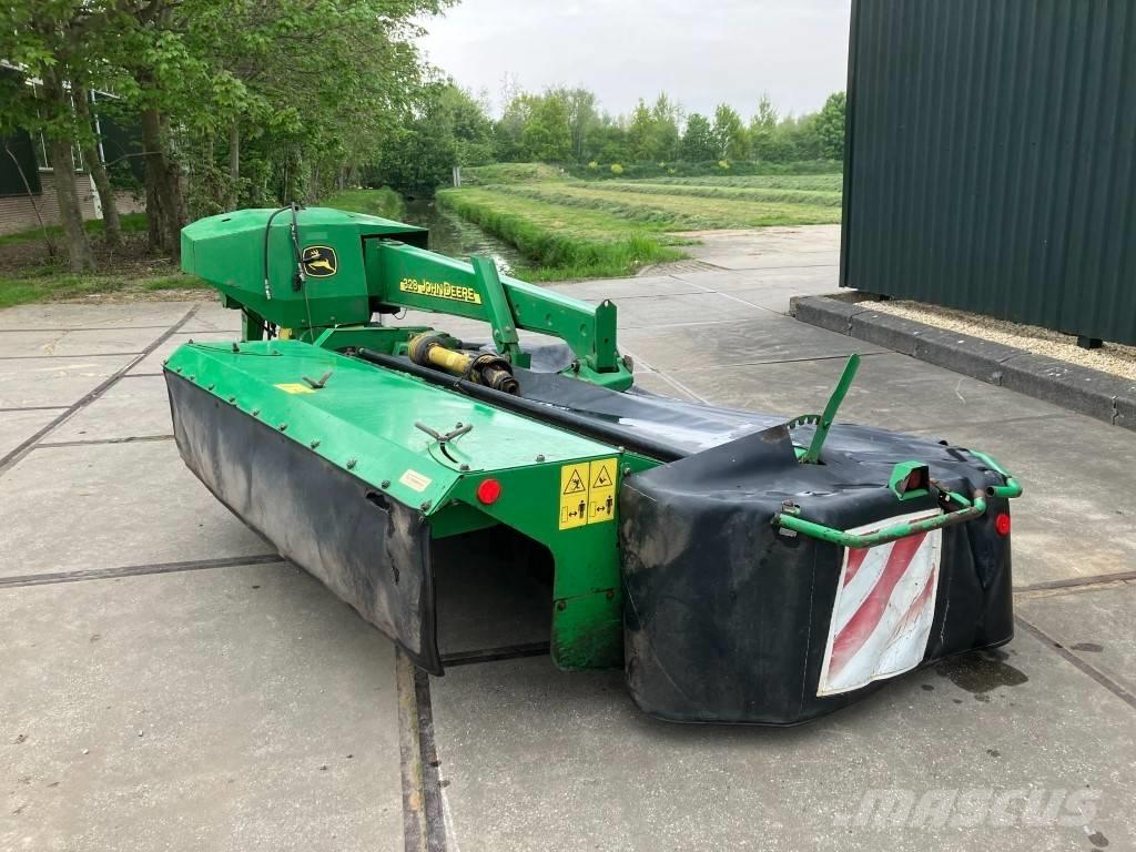 John Deere 328 Kosiarki