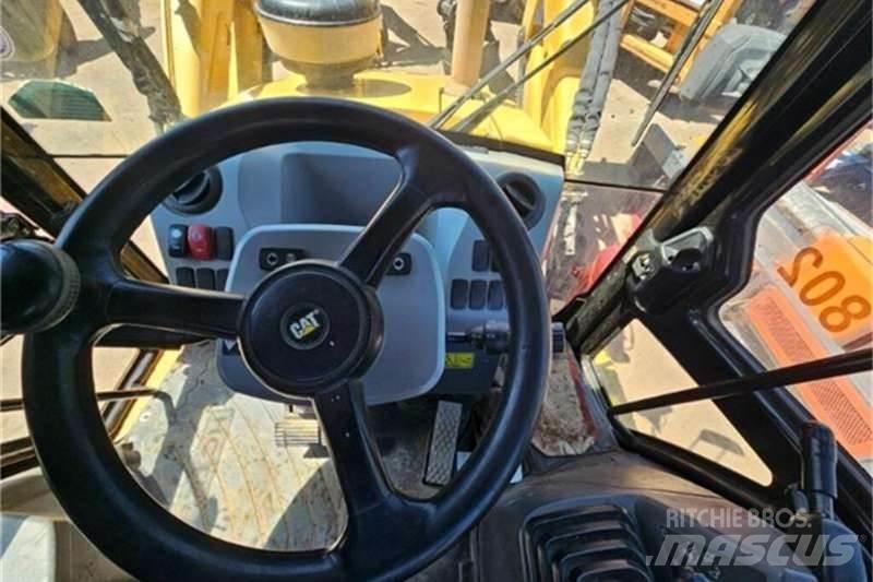 CAT 426F2 TLB Koparko-ładowarki
