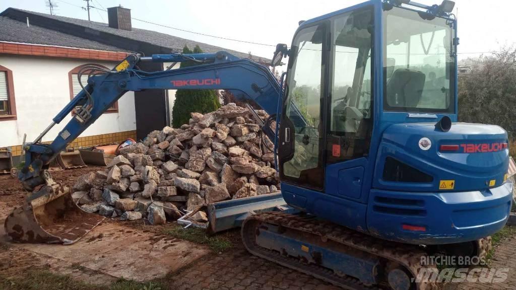 Takeuchi TB 240 Minikoparki