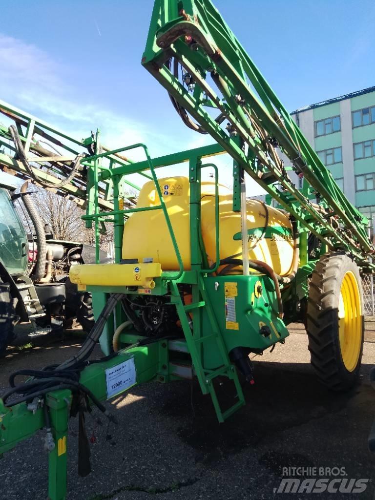 John Deere 732 Opryskiwacze zaczepiane