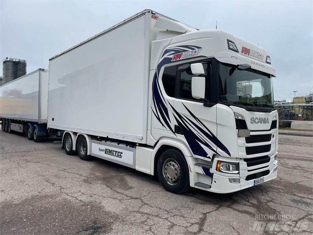 Scania R 500 6X2 Samochody ciężarowe ze skrzynią zamkniętą