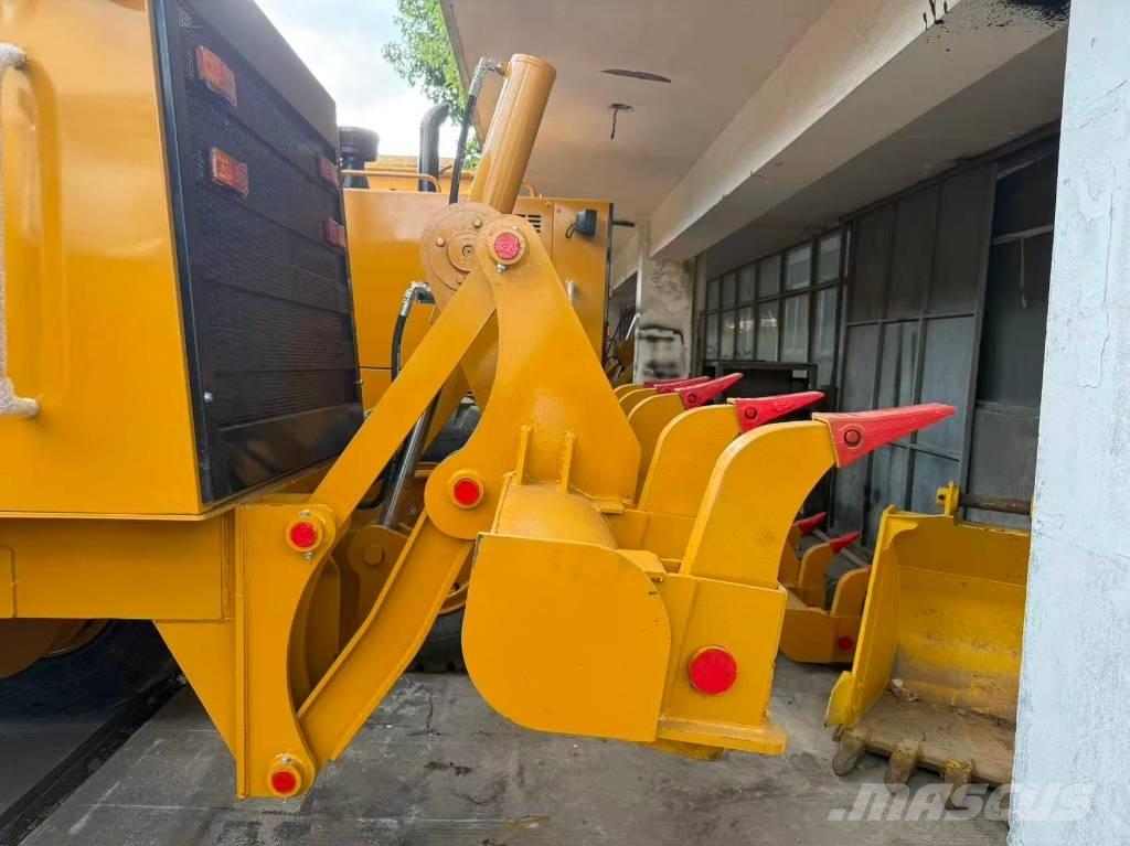 CAT 140 G Równiarki