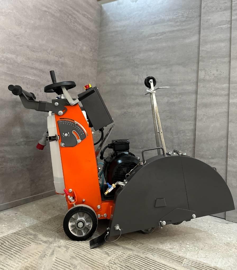 Husqvarna FS600E Maszyny budowlane - Inne