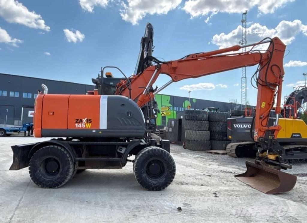 Hitachi ZX 145 W-3 Koparki kołowe
