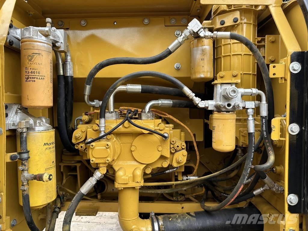 CAT 320D Koparki gąsienicowe