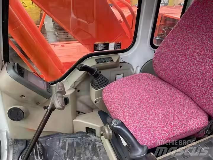 Doosan DH 150 LC-7 Koparki gąsienicowe