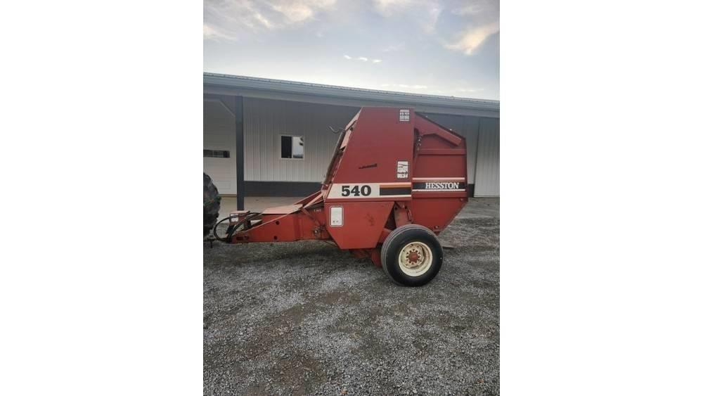 Hesston 540 Prasy zwijające
