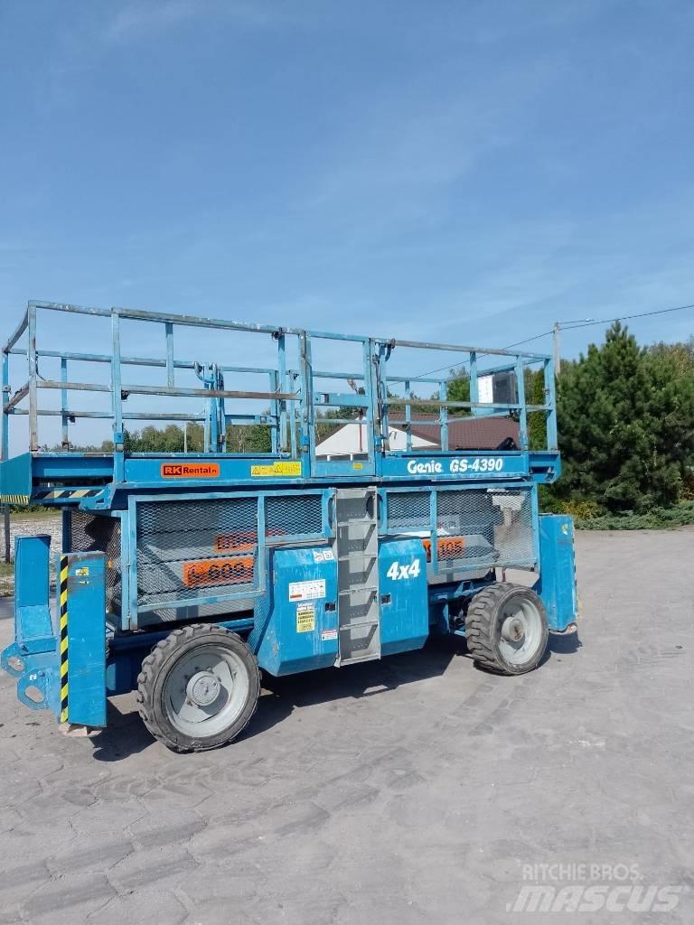 Genie GS 4390 Podnośniki nożycowe