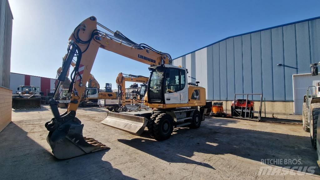Liebherr A 920 Koparki kołowe