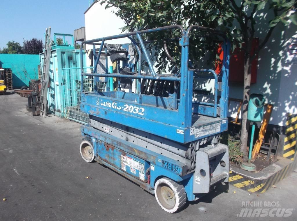 Genie GS 2032    V-2790 Podnośniki masztowe