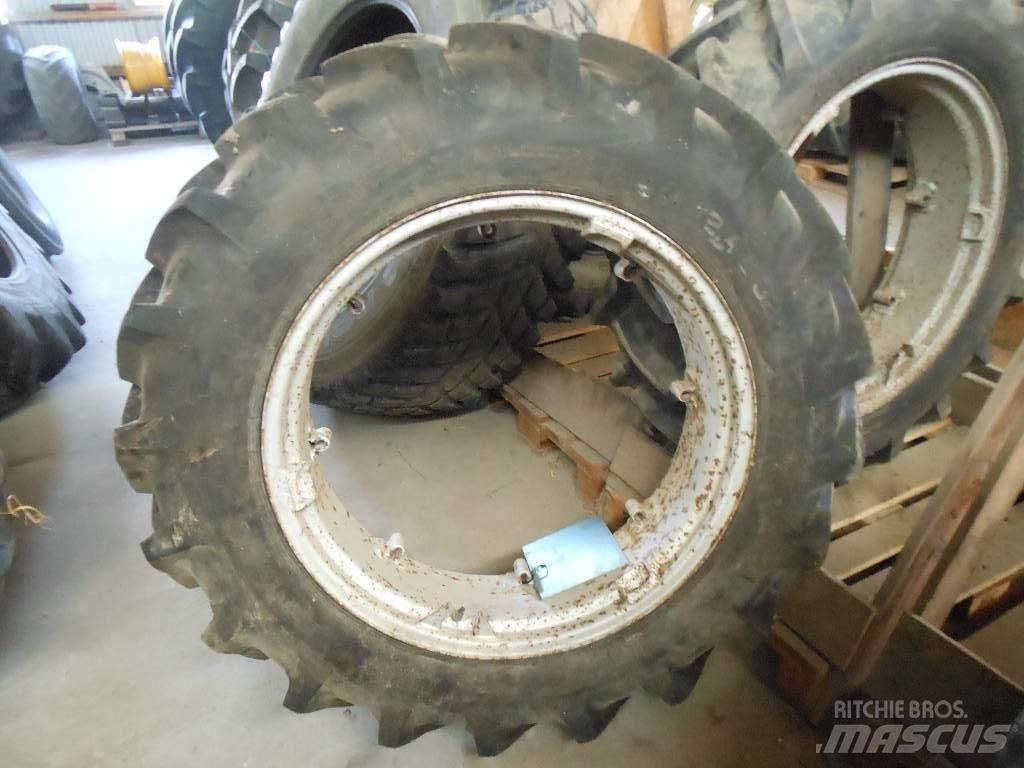 Taurus 12.4X 32 HJUL Maszyny rolnicze - Inne