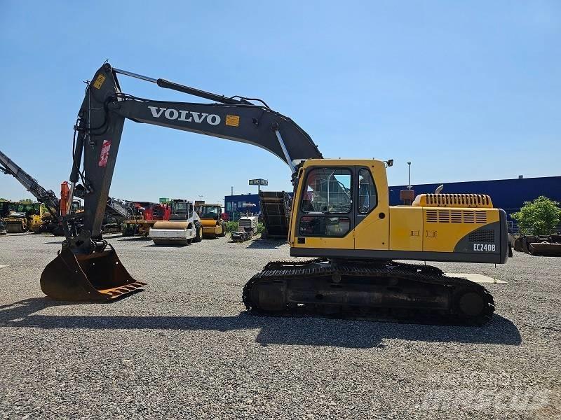 Volvo EC 240 B N LC Koparki gąsienicowe