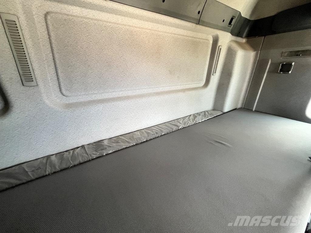 MAN TGA 18.350 Ciężarówki firanki