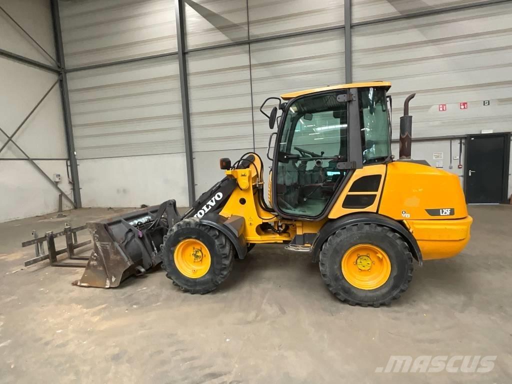 Volvo L 25 F Ładowarki kołowe