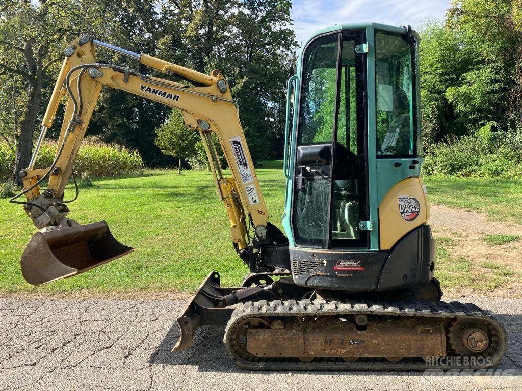 Yanmar Vio 25-4 Minikoparki