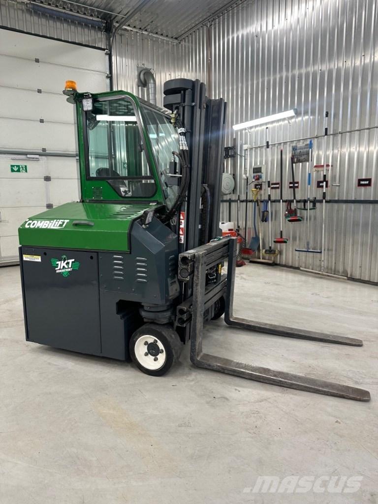 Combilift CB2500E Wózki elektryczne