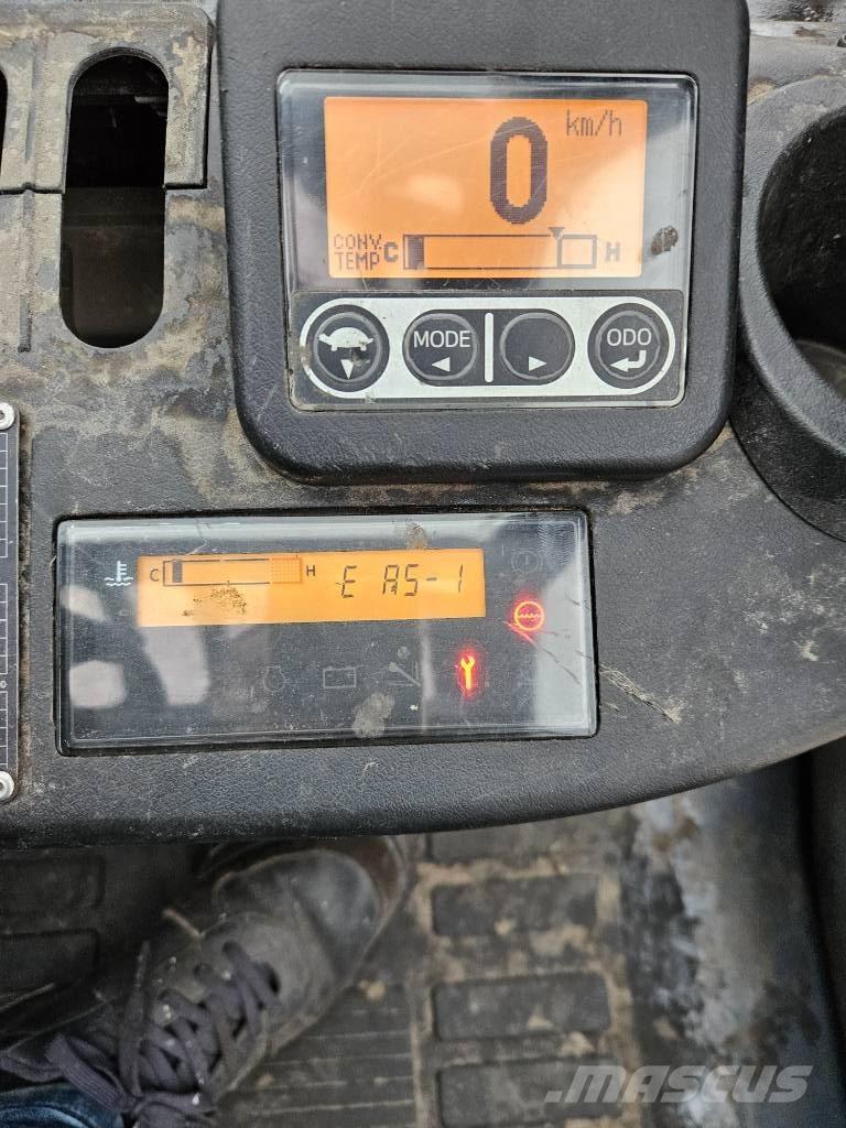 Toyota 8 FGF 20 Wózki LPG